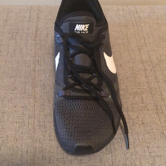 Women’s Nike Duel Racer sneaker - Picture 2 of 4
